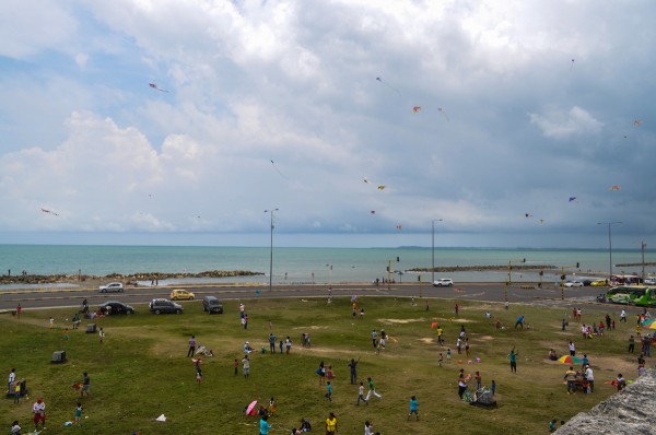 Ooooo, scary dangerous Colombia!  Complete with 200 children flying kites.