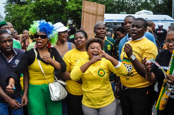 Outside Mandela's Home in Houghton 25