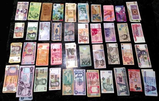 Foreign Currency Collection